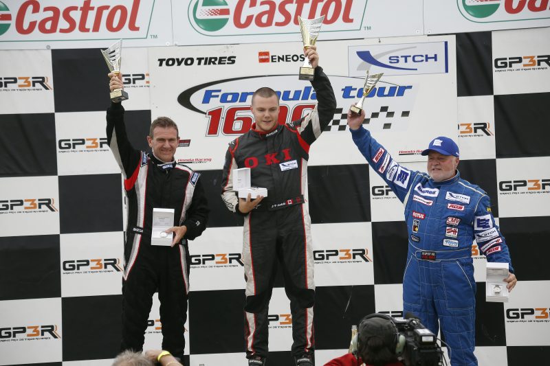 Didier Schraenen (droite) a réalisé un 16e podium, le week-end dernier, au Grand Prix de Trois-Rivières.