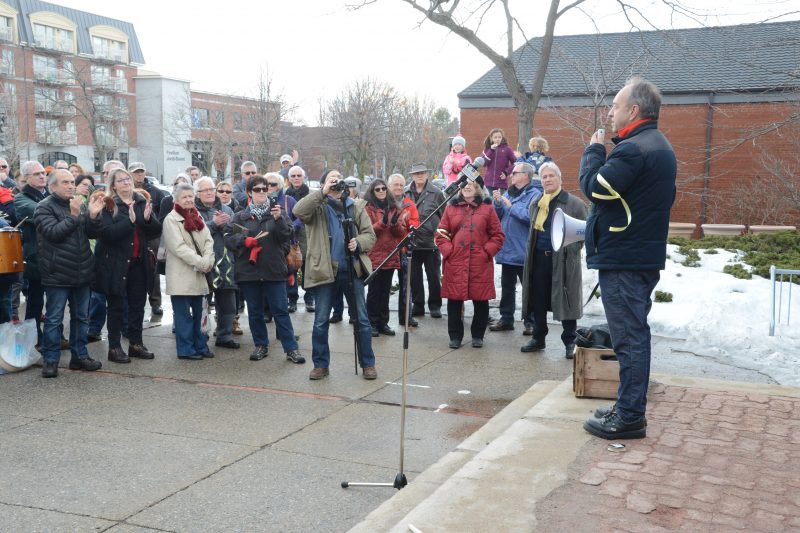 Plusieurs citoyens ont participé à la manifestation de février, dont le comédien Marcel Leboeuf.