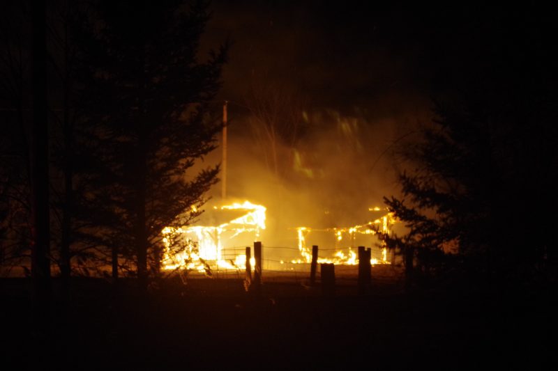 Aucun animal n’a péri dans cet incendie à Mont-Saint-Hilaire.