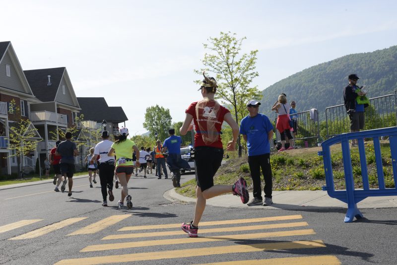 De 2014 à 2015, les parcours de 10 km et le demi-marathon ont subi une baisse de 1 % de participants.