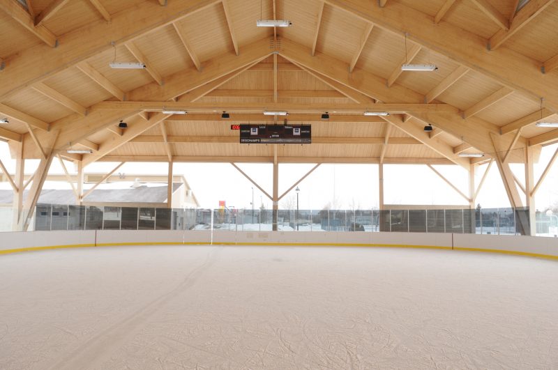 Après quelques semaines de retard, la patinoire réfrigérée de McMasterville est ouverte.
Photothèque | L’Œil Régional