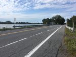 La largeur et la vitesse sur un pont à Saint-Charles-sur-Richelieu mises en cause