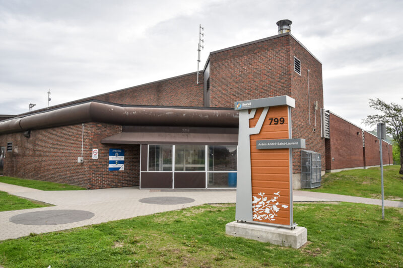 La cantine de l’aréna André-Saint-Laurent de Belœil n’est plus en service depuis le printemps 2020. Photo François Larivière | L’Œil Régional ©