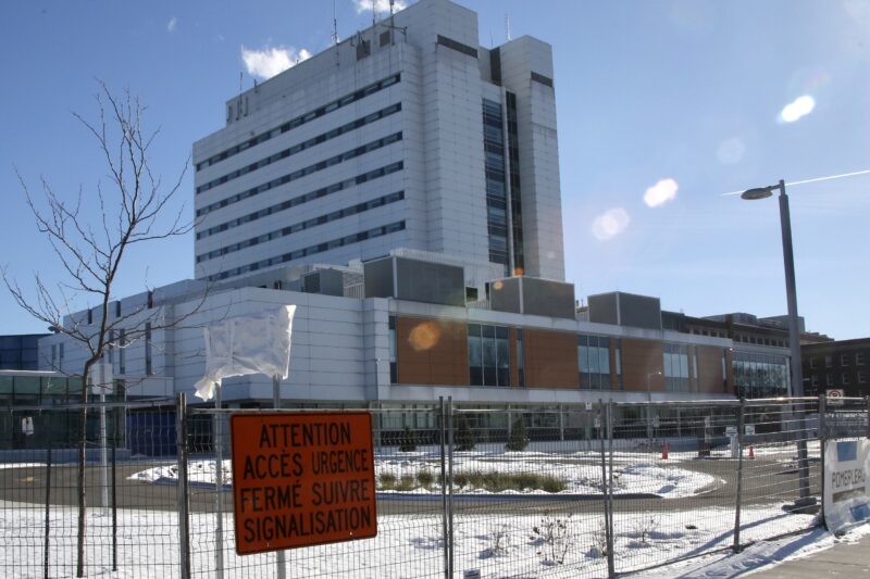 La nouvelle urgence à l’Hôpital Honoré-Mercier n’est pas encore prête à accueillir des patients.
Photo Robert Gosselin | L’Œil Régional ©