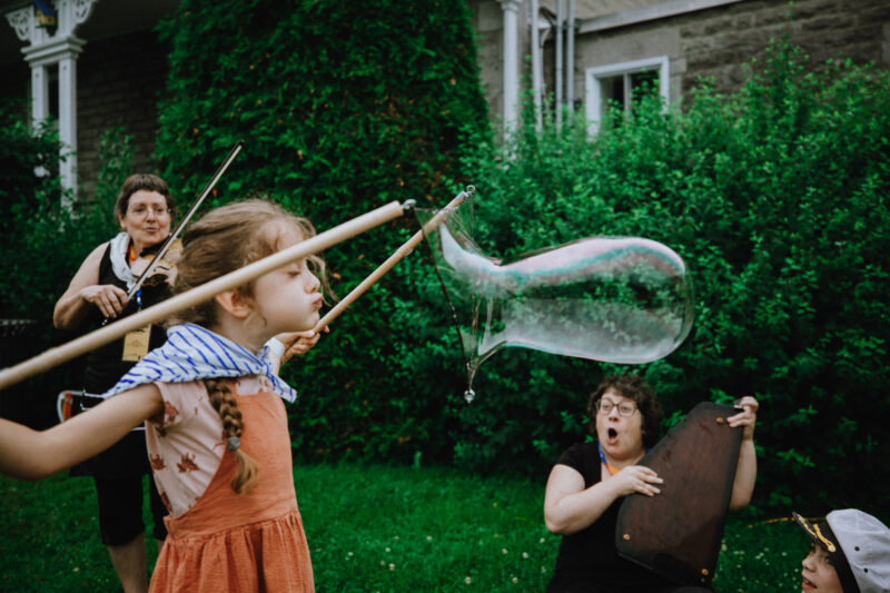 En plus des spectacles, des activités pour les familles et les plus jeunes ont eu lieu pendant toute la durée du festival. Photo Noémie Martineau