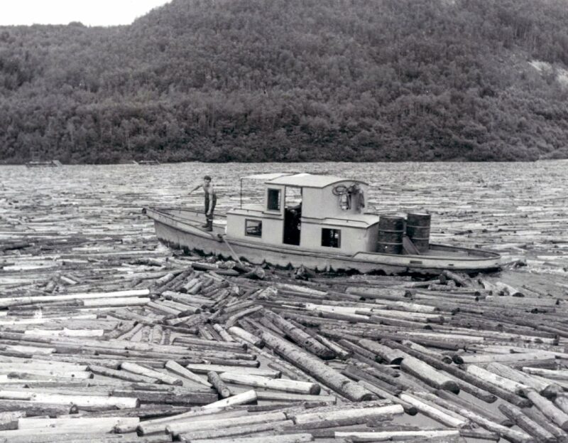 Une photo d’époque du bateau de Ghislain Buisson. Photo gracieuseté �