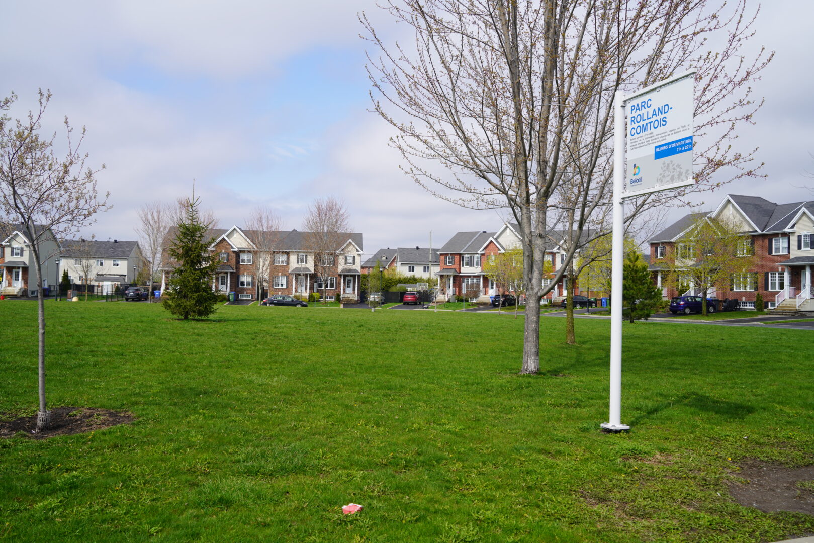 Un projet d’aménagement au parc Rolland-Comtois fait face à une certaine résistance d’utilisateurs de l’espace vert, amenant une quarantaine de personnes à signer une pétition en ce sens. Photo François Larivière | L’Œil Régional ©