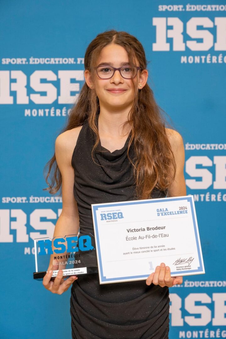 Victoria Brodeur de l’école Au-Fil-de-l’Eau a été désignée élève féminine de 6e année ayant le mieux concilié le sport et les études. Photo gracieuseté