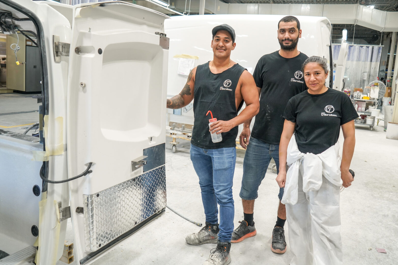 Fibrobec compte sur une soixantaine d’employés issus de l’immigration, dont une large part originaire de l’Amérique latine. Photo François Larivière | L’Œil Régional ©