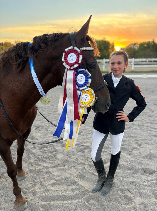 Emma-Florence Duquette et son poney Obane. Photo gracieuseté