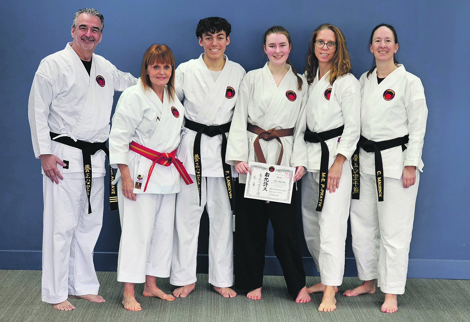 Shidoïn Martin Delagrave, Hanshi Louise Chevalier, Senseï Francis Langevin. Marie-France Arès, Senseï Marie-Ève Prayal-Pratte et Sensei Christiane Maurice. Photo gracieuseté