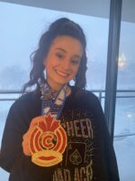 Une belle saison en cheerleading pour Anabel Fournier