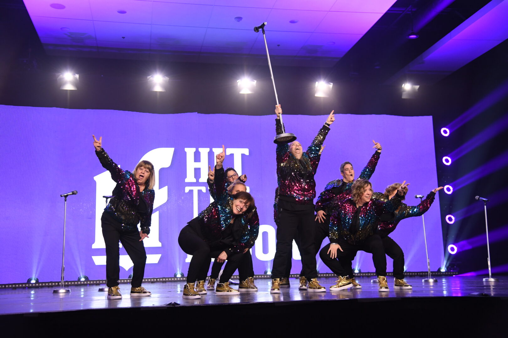 La troupe Oldies de Rockwell Family, dont la moyenne d’âge se situe à 55 ans, a vivement retenu l’attention des juges pendant Hit the Floor Saint-Hyacinthe. Photo gracieuseté