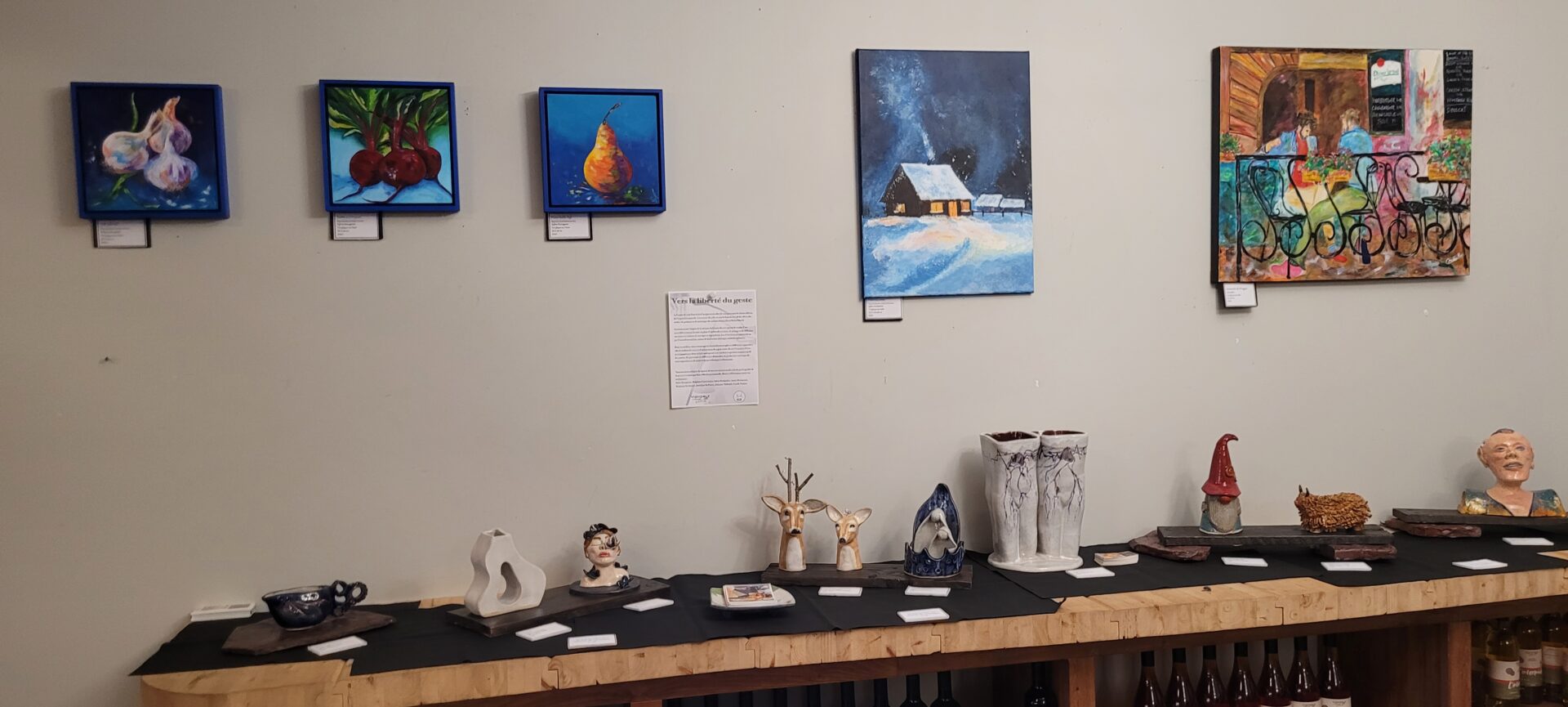 L’exposition Vers la liberté du geste est présentée jusqu’au 27 juin au Vignoble La Grande Allée de Mont-Saint-Hilaire. Photo gracieuseté