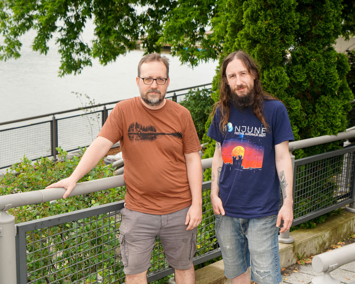 Le groupe folk progressif La Tragédie est notamment composé du résident de Belœil Simon Labrecque et de David Atman. Photo François Larivière | L’Œil Régional ©