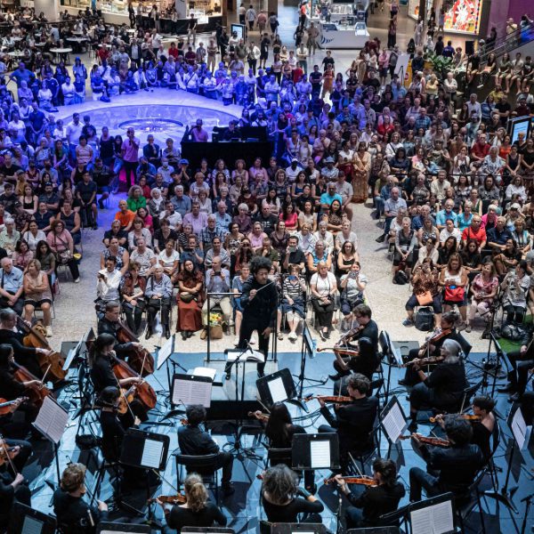 Le concert gratuit de la Symphonie de la Virée est prévu le samedi 16 août, 16 h 15, au Complexe Desjardins. Deux jeunes de la région, Annays Chamberland-Bouchard et Olivier Bissonnette, en font d’ailleurs partie. Photo gracieuseté