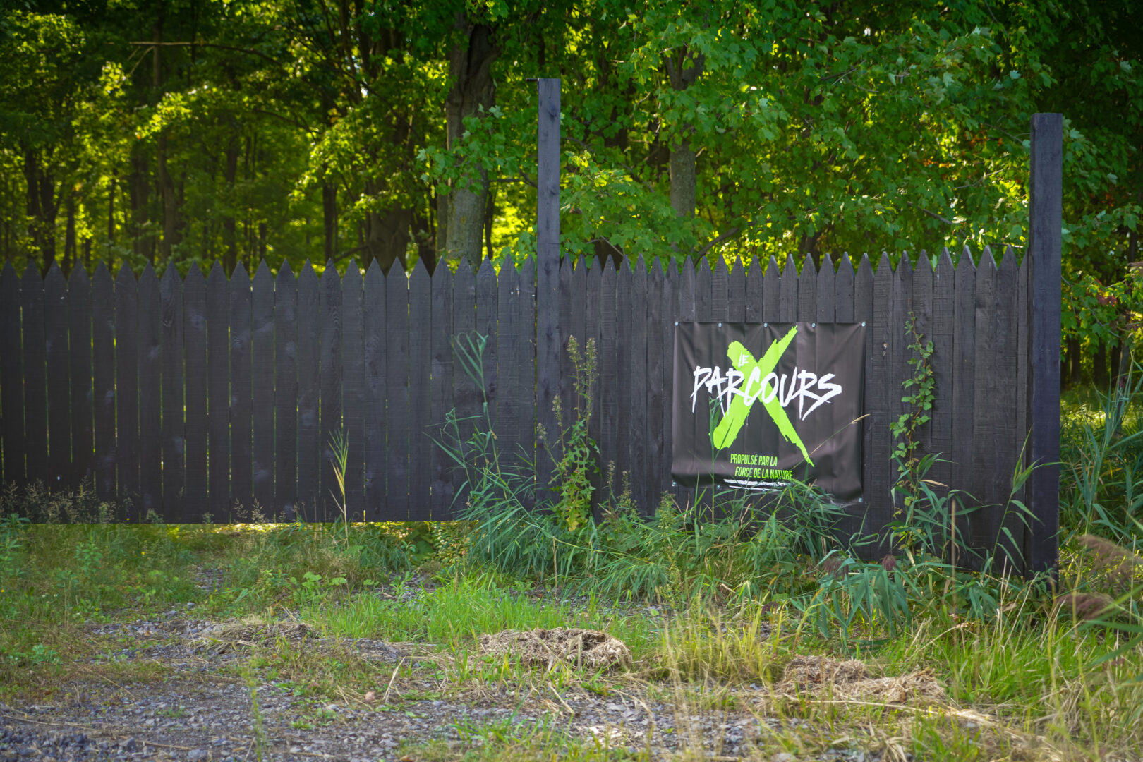 Entrée du Parcours X. Photo François Larivière | L’Œil Régional ©