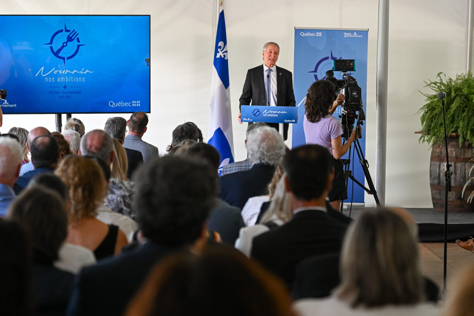 Le ministre André Lamontagne. Photo François Larivière | L’Œil Régional ©