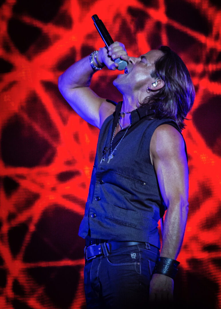 Maintenant que l’album Redemption voit le jour après deux années de travail, Rick Hughes souhaite défendre ses nouvelles chansons en tournée.
Photo gracieuseté�