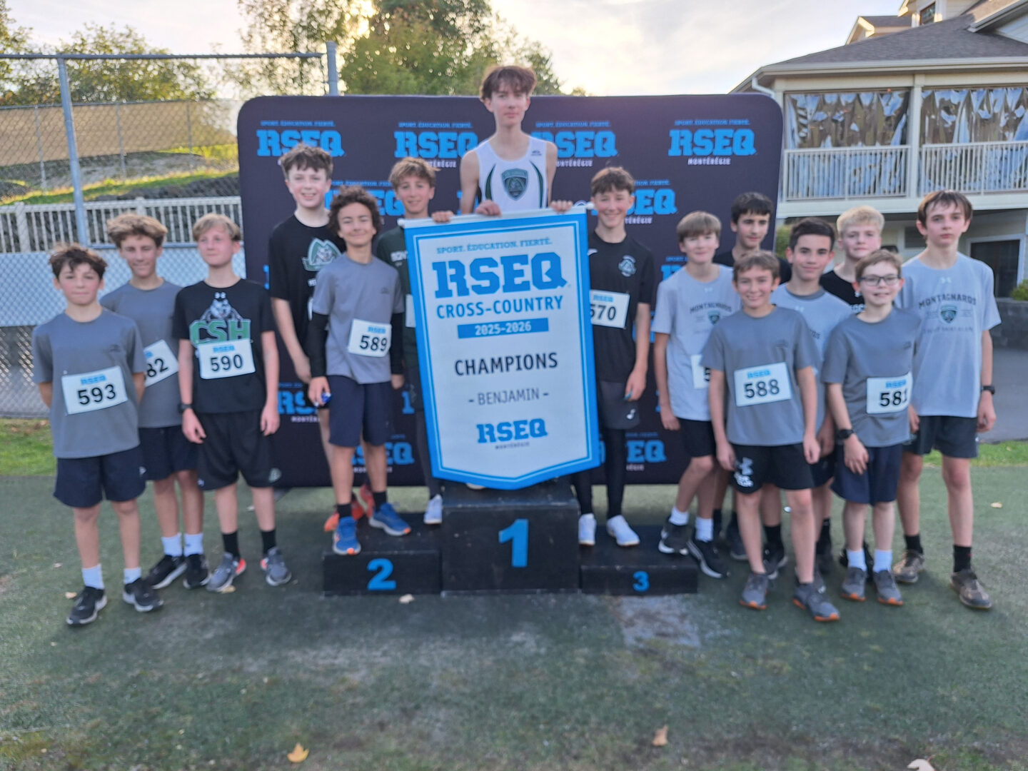 Le Collège Saint-Hilaire a remporté les honneurs de la catégorie benjamin chez les garçons. Photo gracieuseté